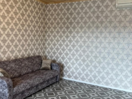 Qaxda kiraye evler hovuzlu